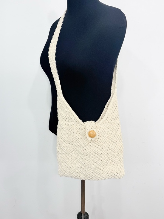 Boutique Cream Crochet Retro Vibes Boho Festival Lined Crossbody Bag - Picture 2 of 15